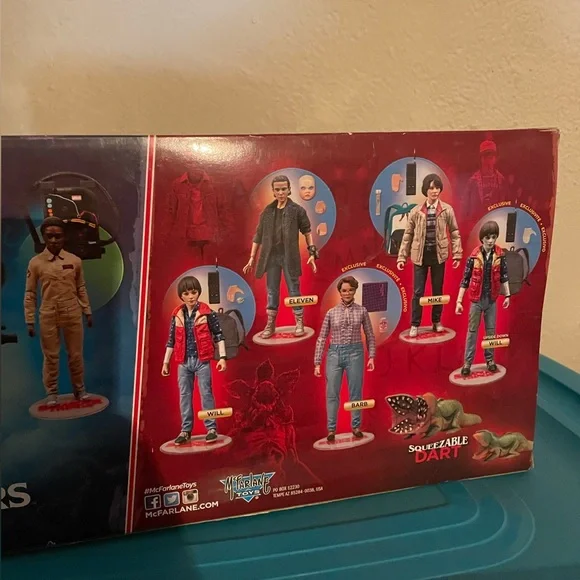 Stranger things ghostbusters McFarlane toys